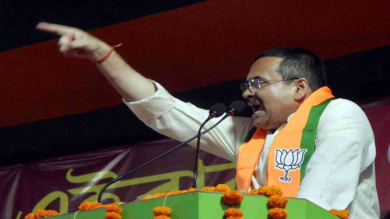 पश्चिम बंगाल का नाम बदलने पर घमासान, अनिर्बान गांगुली बोले- 'TMC इतिहास मिटाने में जुटी'