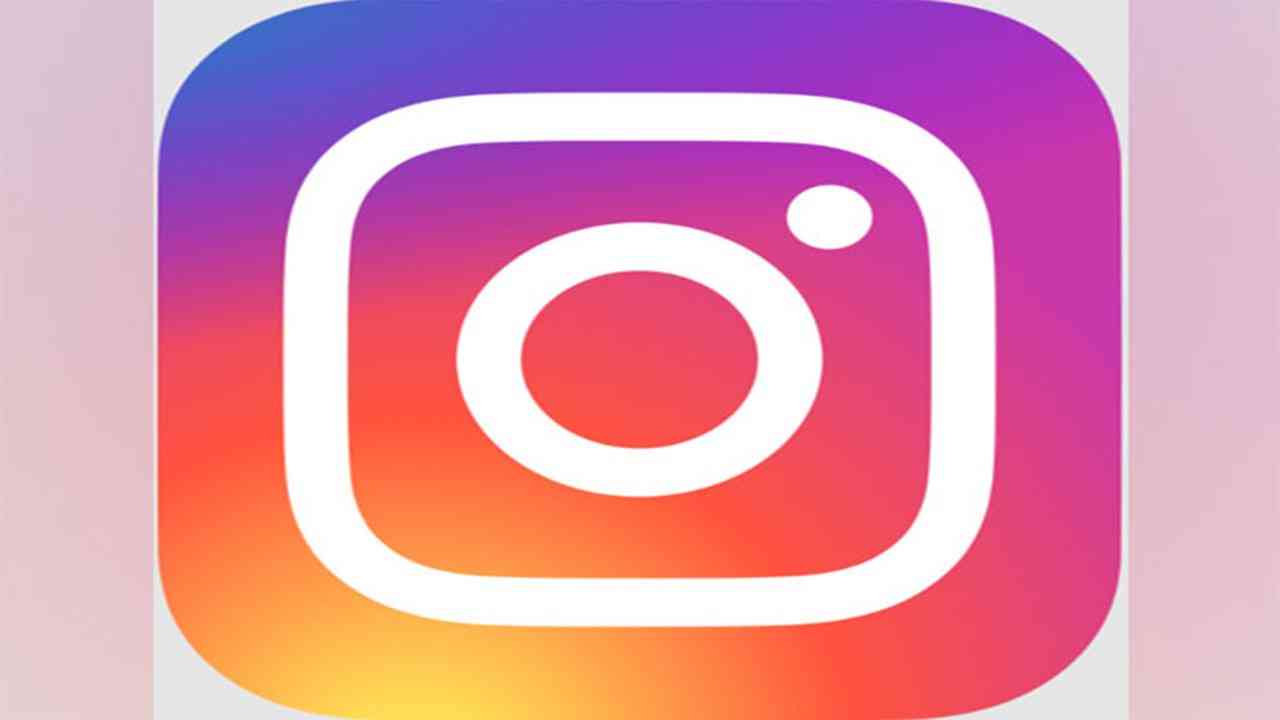 Instagram पर आया नया फीचर: अब पोस्ट के बाद भी Carousel को कर सकेंगे Reorder...