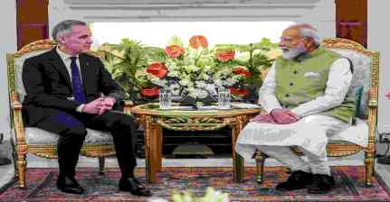 पश्चिम-एशिया तनाव पर PM मोदी ने दिया, 'शांति का संदेश', कहा- 'संवाद ही समाधान का रास्ता'