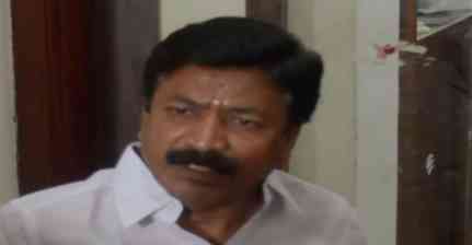 तमिलनाडु में सरकार गठन के बीच 28 AIADMK विधायक पुडुचेरी रिसॉर्ट में शिफ्ट