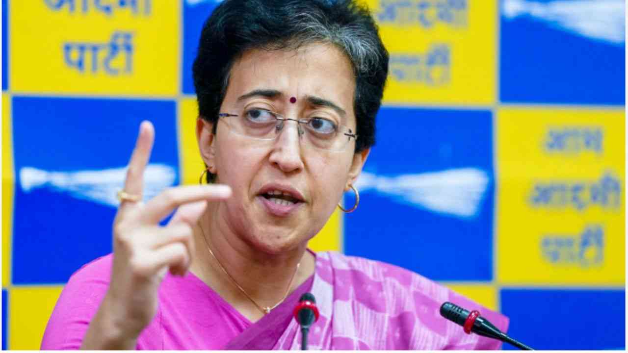 आतिशी का BJP पर बड़ा आरोप, बोलीं- “ED के जरिए चुराया जा रहा AAP का डेटा”