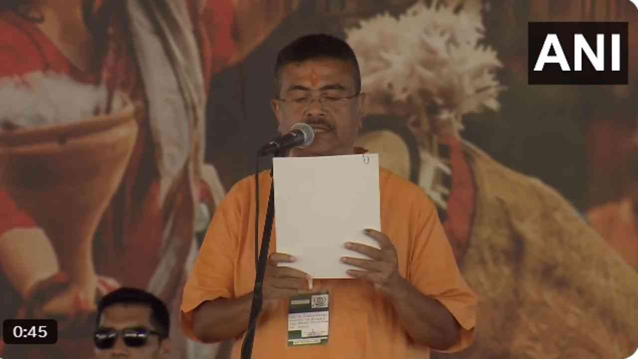 पश्चिम बंगाल: "आमि शुभेंदु अधिकारी शपथ...", गवर्नर ने दिलाई शपथ, PM मोदी ने दी बधाई...