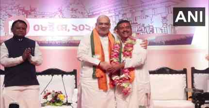 बड़ी खबर: शुभेंदु अधिकारी होंगे बंगाल के सीएम, अमित शाह की मौजूदगी में हुई बैठक