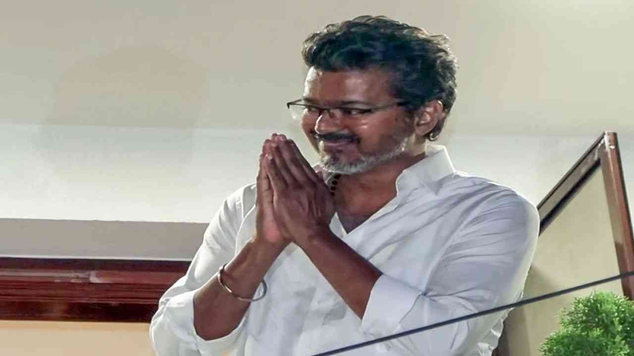 तमिलनाडु में बड़ा सियासी बदलाव, 7 मई को विजय लेंगे मुख्यमंत्री पद की शपथ...