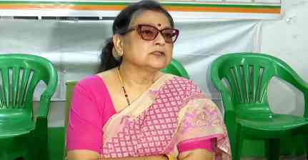 TMC सांसद काकोली घोष ने छोड़े संगठनात्मक पद, शुभेंदु की बैठक के बाद बढ़ी हलचल