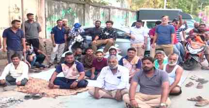 मुंबई: BEST कर्मचारियों की हड़ताल जारी, ठेका प्रणाली खत्म कर स्थायी नियुक्ति की मांग पर अड़े कर्मचारी