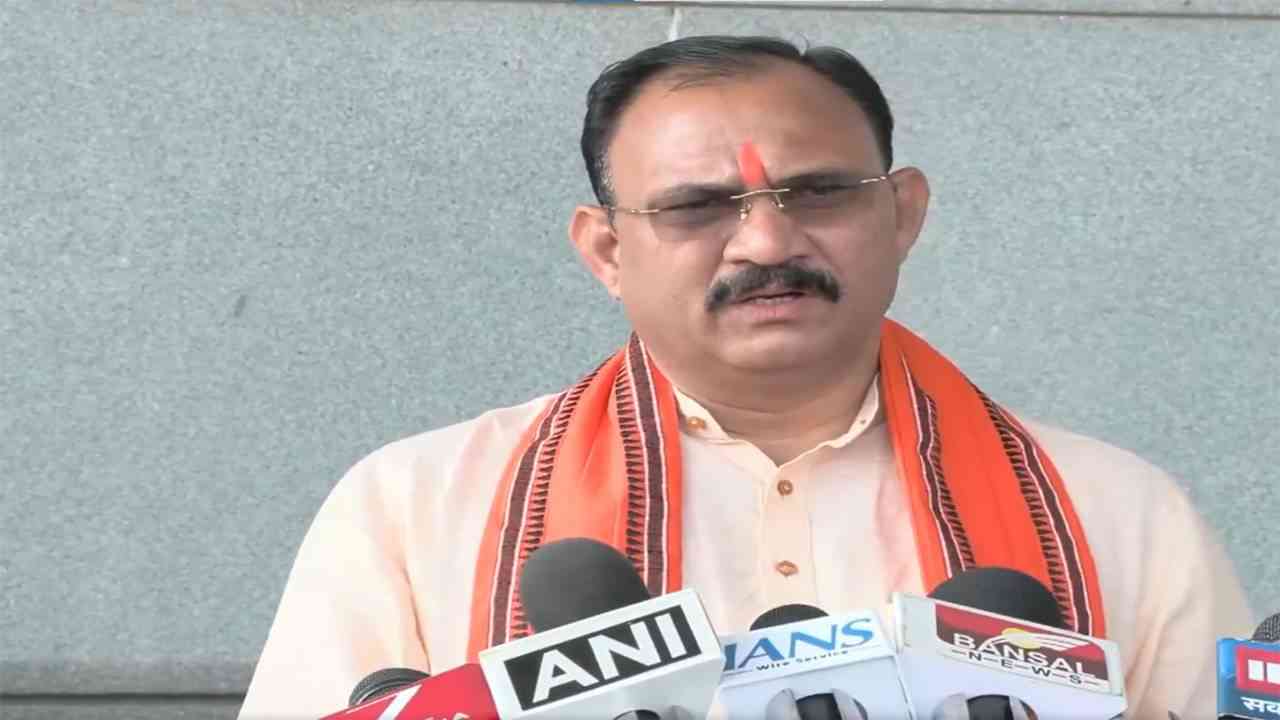 इबोला अलर्ट के बीच छत्तीसगढ़ सतर्क, दुर्ग में 3 विदेशी नागरिक क्वारंटीन