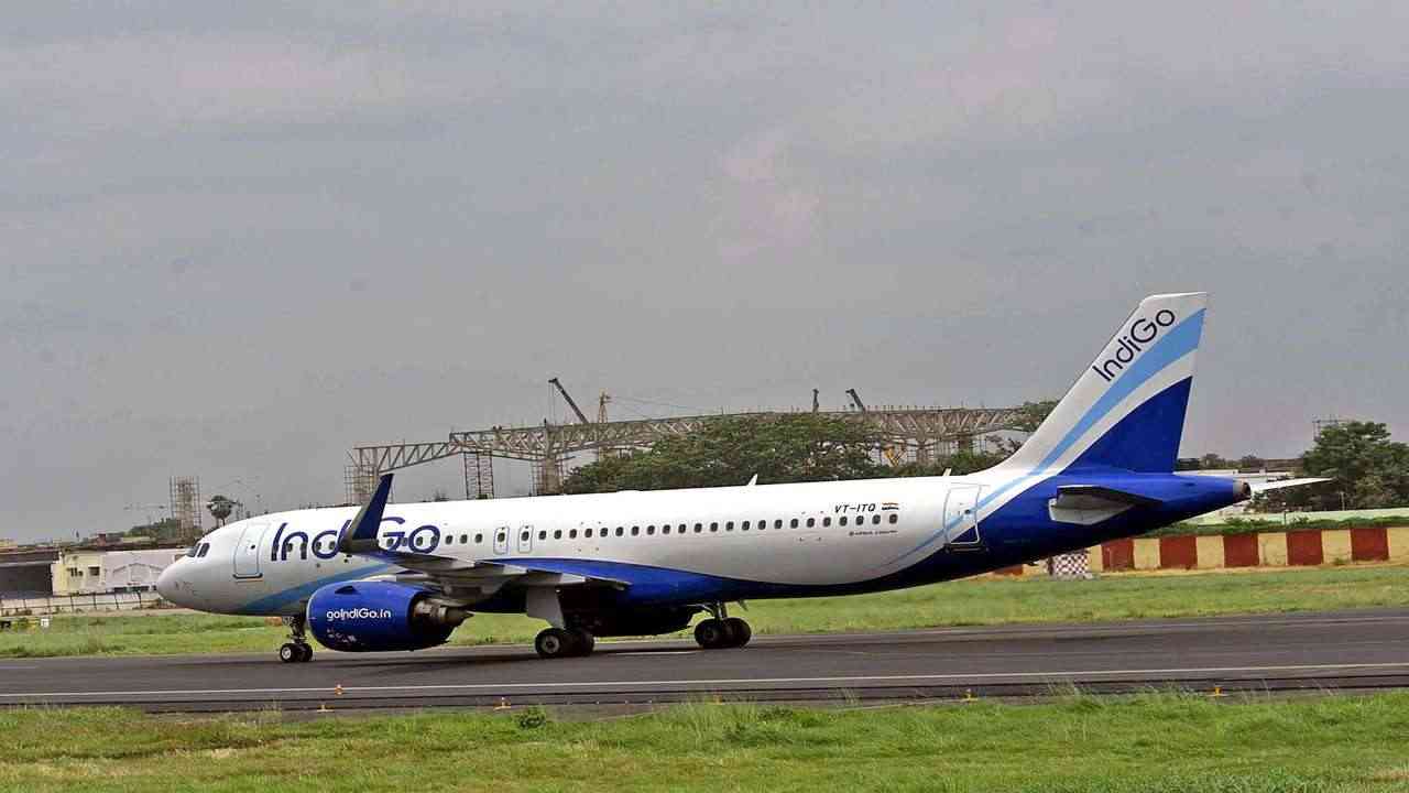 नोएडा इंटरनेशनल एयरपोर्ट से उड़ान भरने वाली पहली एयरलाइन बनी 'IndiGo'