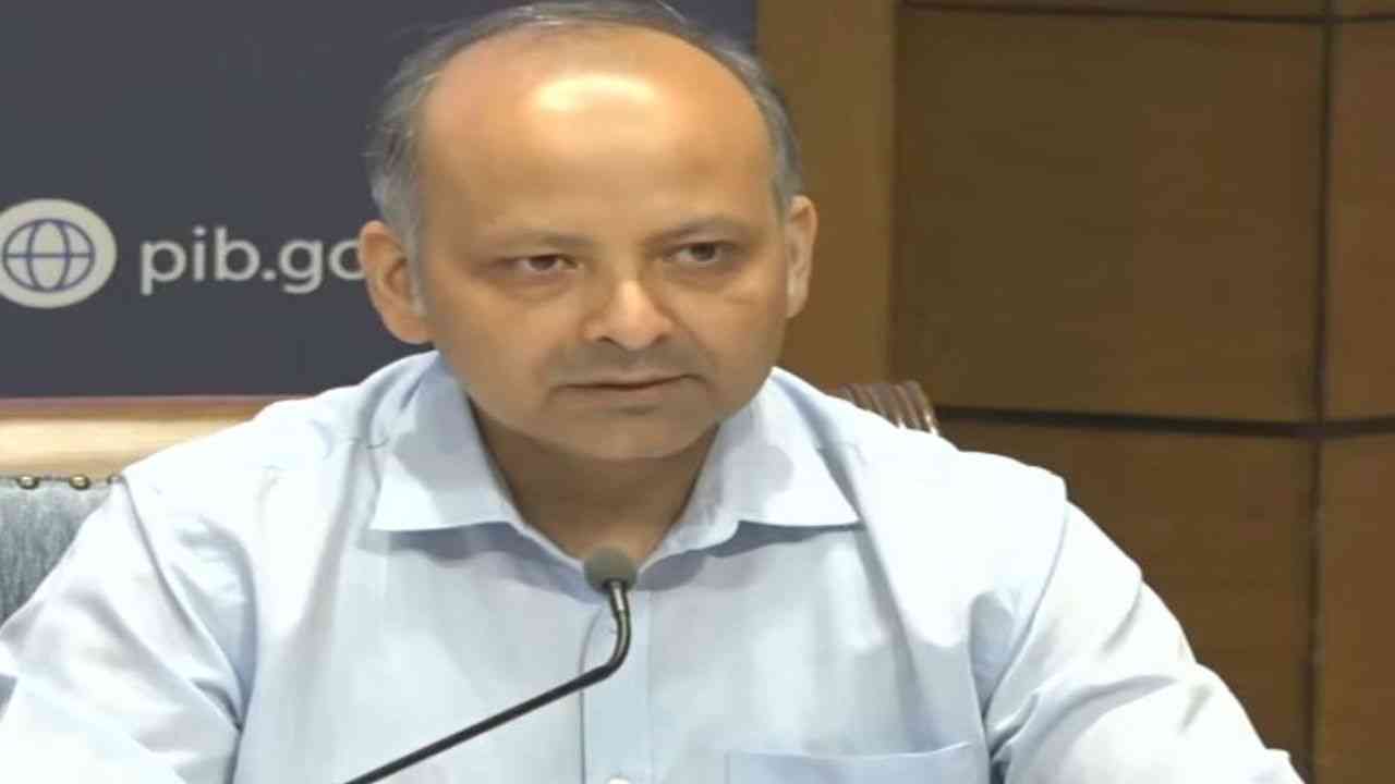 होर्मुज जलडमरूमध्य के दक्षिण में भारतीय नाविकों वाले जहाज में आग, सभी 24 सुरक्षित