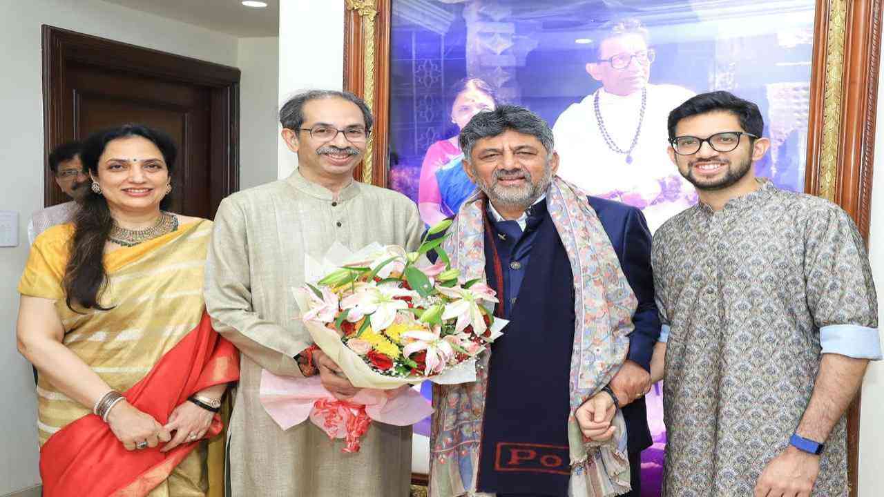मातोश्री पहुंचे डीके शिवकुमार, उद्धव ठाकरे से मुलाकात ने बढ़ाई सियासी हलचल
