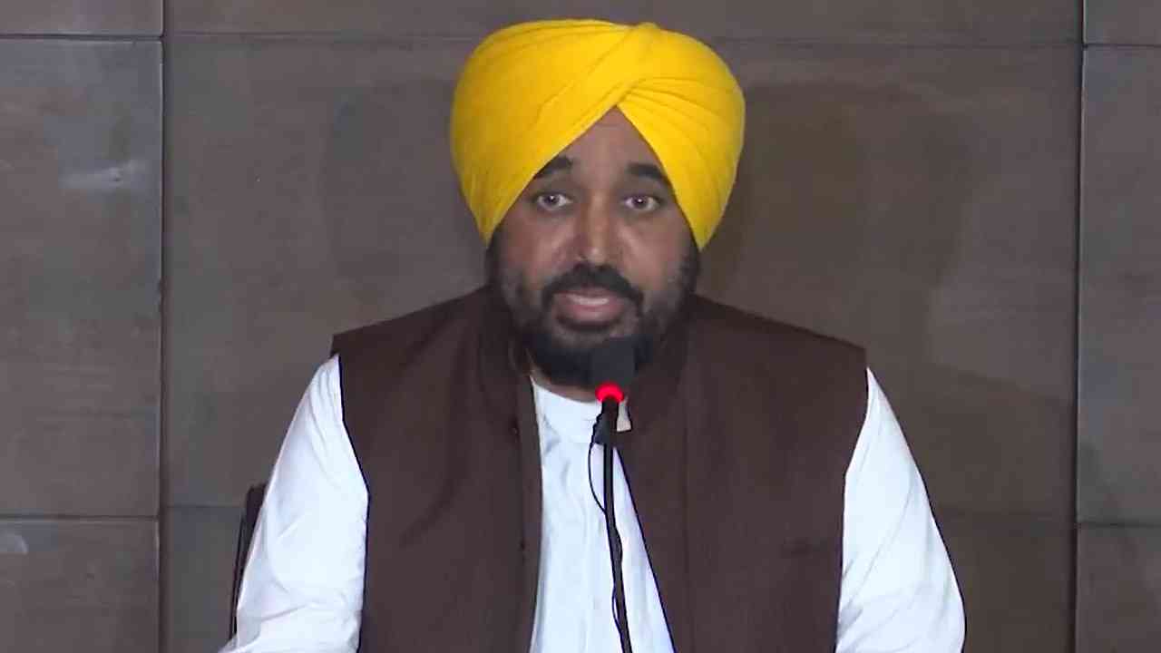 कथित वीडियो विवाद पर CM भगवंत मान की सफाई, बोले- मुझे धार्मिक रूप से बदनाम करने की साजिश