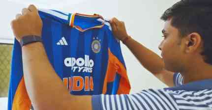 Team India Jersey में दिखे Vaibhav Suryavanshi, बोले- 'मेरा सबसे बड़ा सपना आज पूरा हुआ'