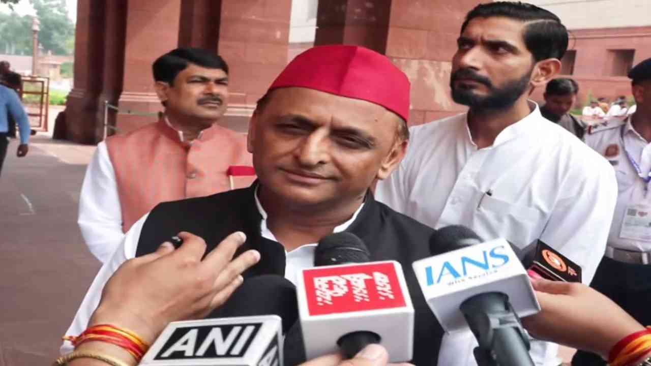 अखिलेश यादव का BJP पर हमला, बोले- आस्था के साथ धोखा, मंदिर फंड के दुरुपयोग के आरोप गंभीर