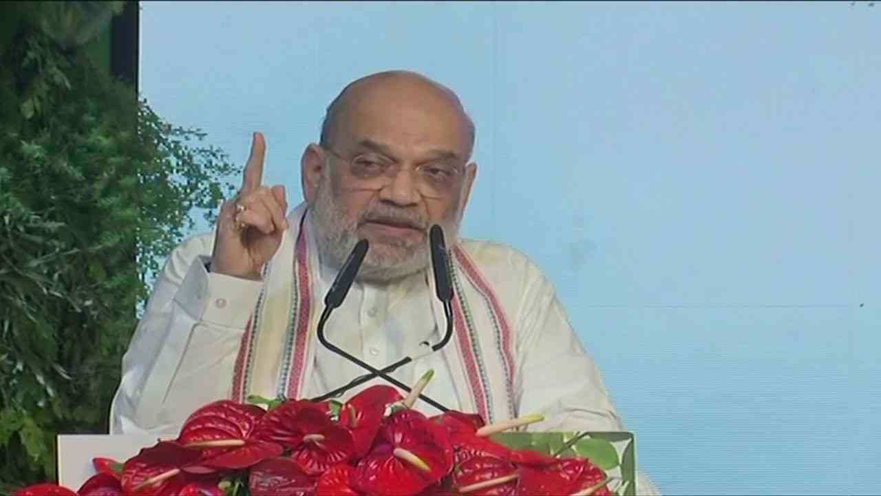 Amit Shah Takes Stock of J&K Flood Situation, Assures Coordinated Relief Efforts