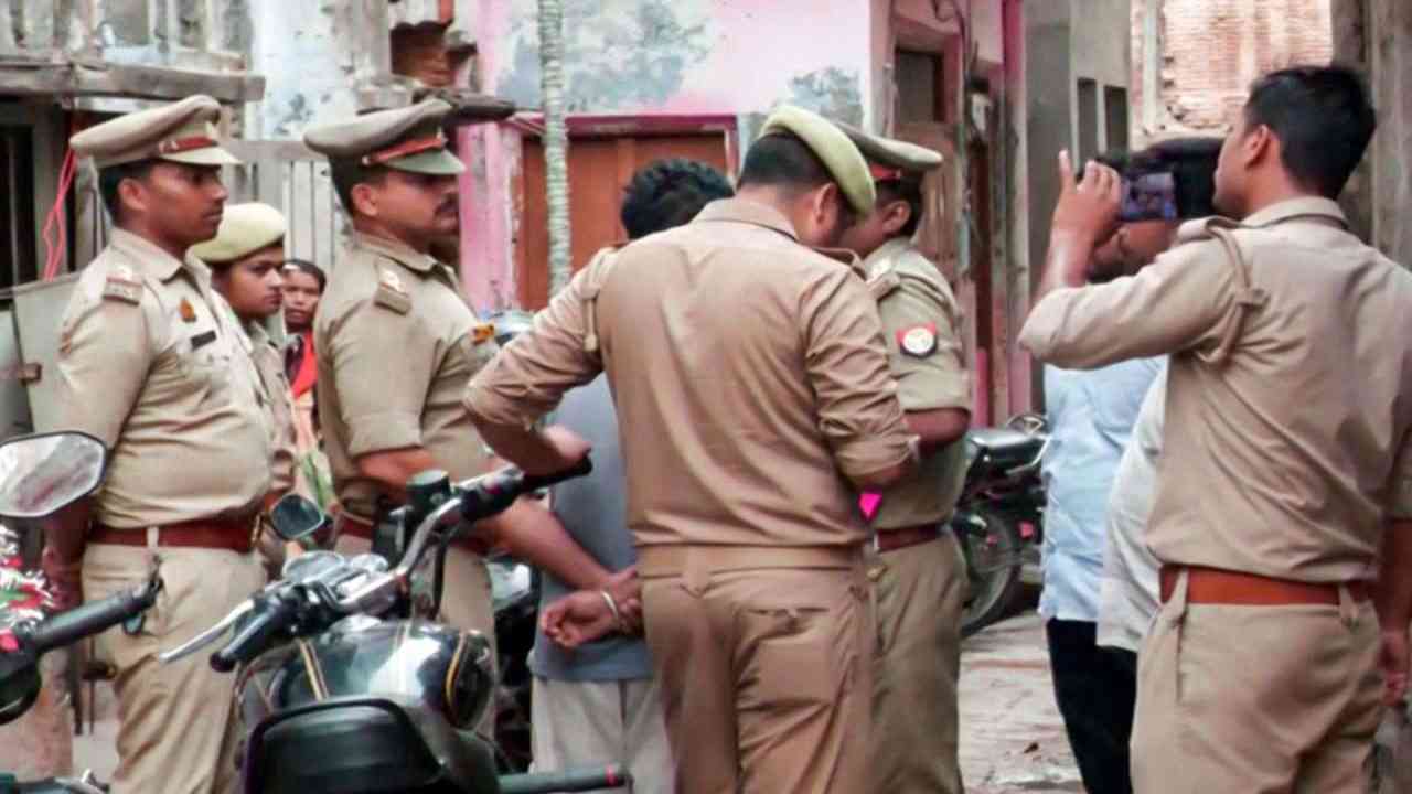 पुरानी रंजिश में पार्क में बुलाकर युवक की हत्या, पुलिस ने 18 घंटे में सुलझाया केस...