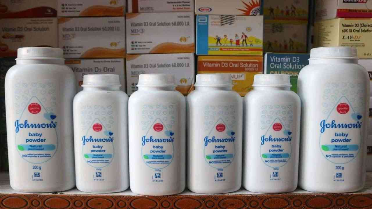 5.5 अरब डॉलर का सेटलमेंट, फिर भी कैंसर का आरोप नहीं माना... जानिए Johnson & Johnson का मामला...