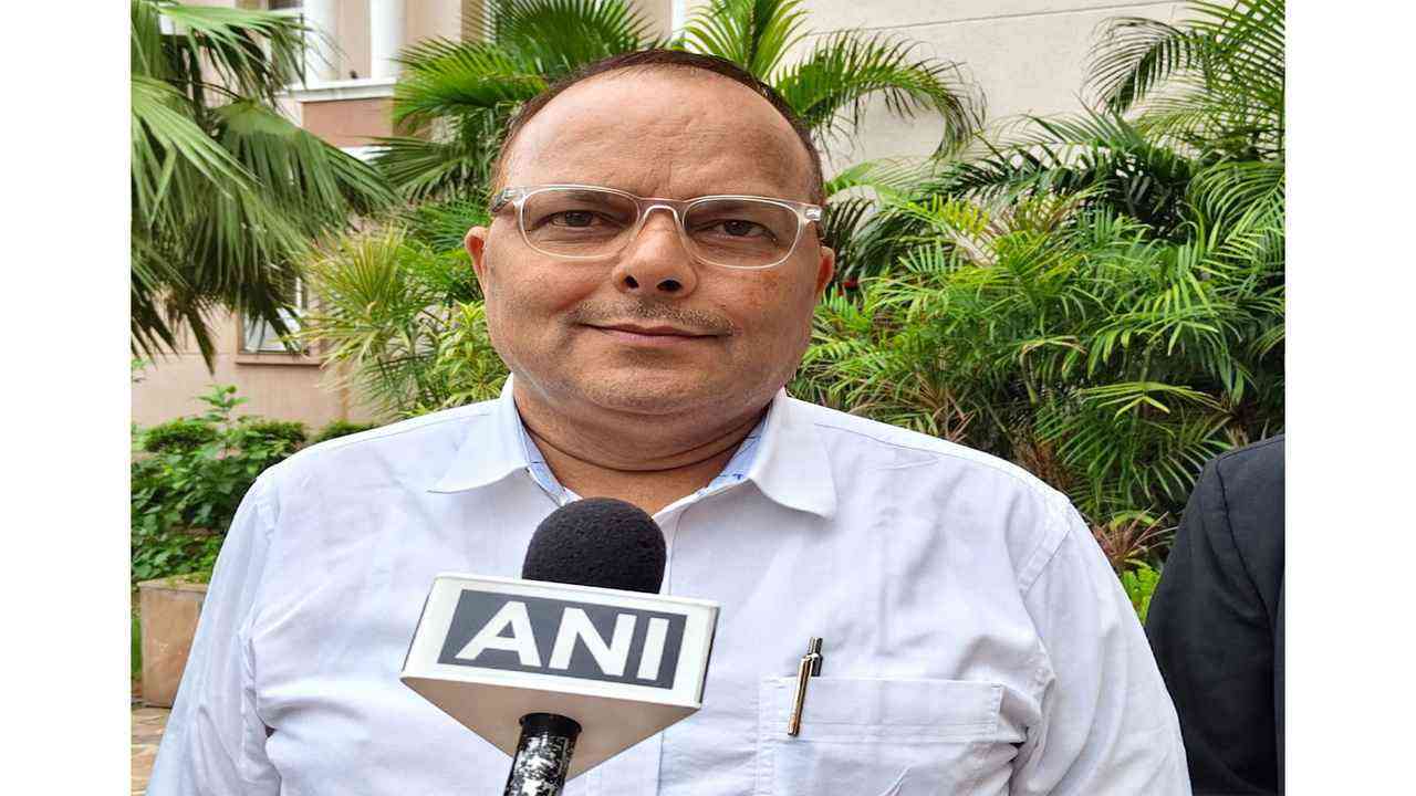 ग्वालियर कोर्ट ने प्रीतम लोधी के बेटे दिनेश लोधी को घोषित किया फरार, स्थायी वारंट जारी...