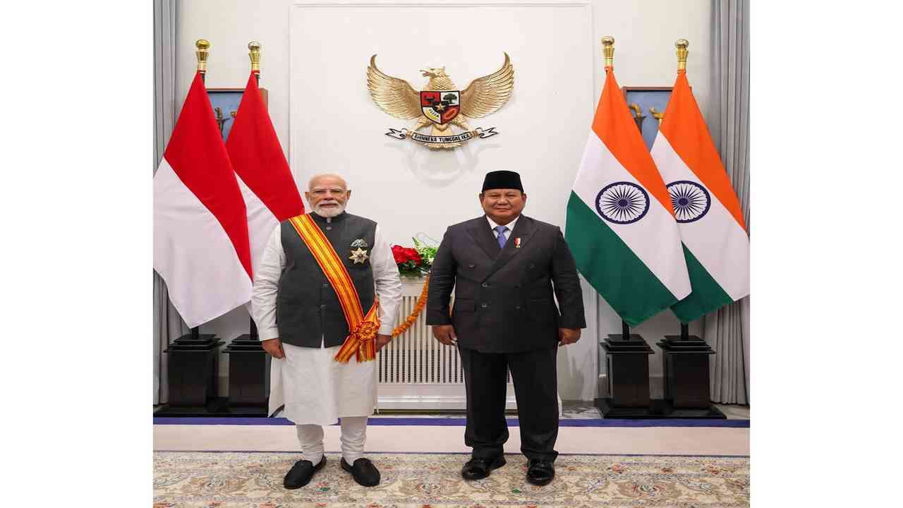 "Indonesian Medal of Honour recognises PM's leadership in strengthening India-Indonesia friendship": MEA