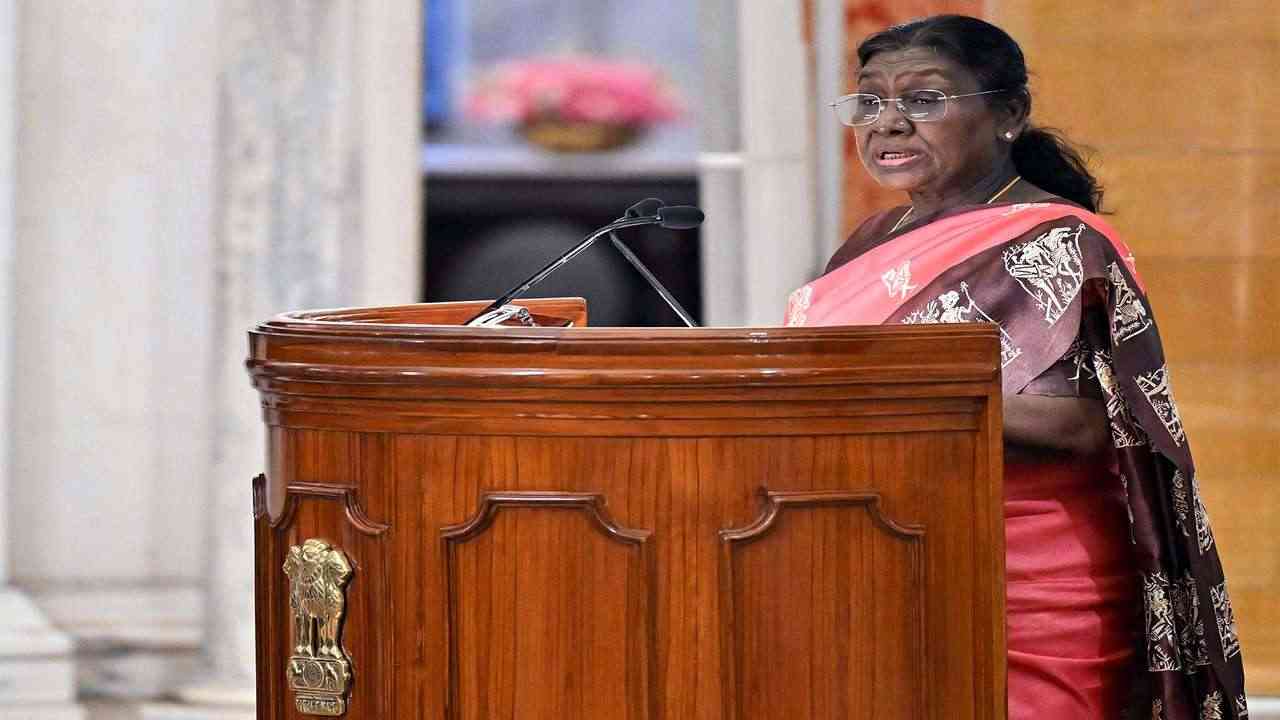 नाइटिंगेल ऑफ साउथ इंडिया: S. Janaki के निधन पर राष्ट्रपति द्रौपदी मुर्मू का भावुक संदेश...