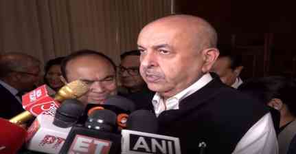 'Promote Electric Vehicles Across India': PM Advisor Tarun Kapoor