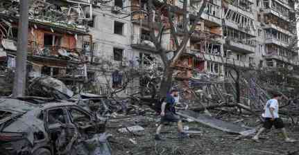 At Least 13 Killed, More Than 85 Injured in Overnight Russian Attacks on Ukraine