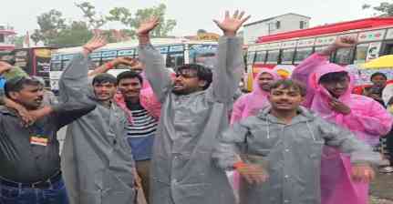 J&K: Vaishno Devi Yatra Resumes After Six-Day Weather Suspension, Track Declared Safe