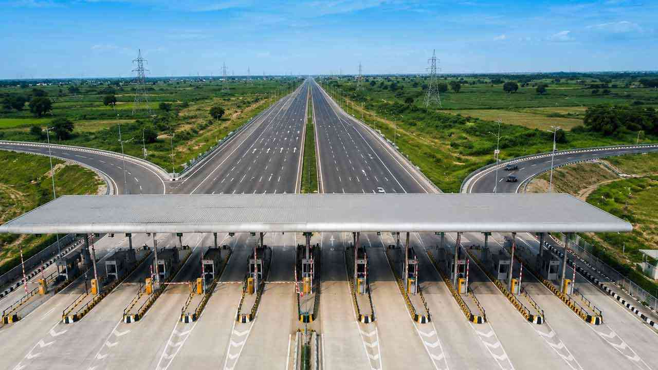 Lucknow-Kanpur Expressway: 14 जुलाई से शुरू होगी टोल वसूली, जानिए किस वाहन पर कितना देना होगा शुल्क