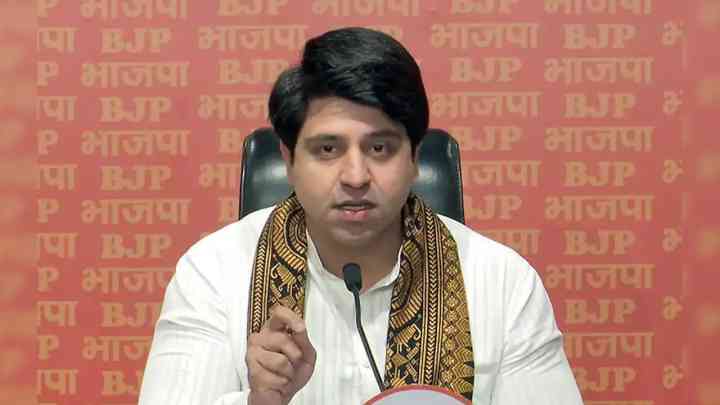 BJP के राष्ट्रीय प्रवक्ता शहजाद पूनावाला ने दिया इस्तीफा, निजी कारणों का दिया हवाला