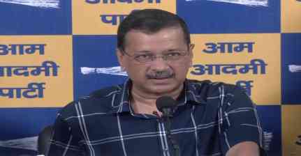 E20 पेट्रोल के खिलाफ केजरीवाल का हल्ला बोल, PM आवास तक मार्च करेंगे...