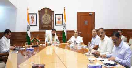 हरियाणा में स्वच्छ पेयजल के साथ HPV वैक्सीनेशन पर जोर, CM सैनी बोले- स्वास्थ्य और सुरक्षा सरकार की प्राथमिकता