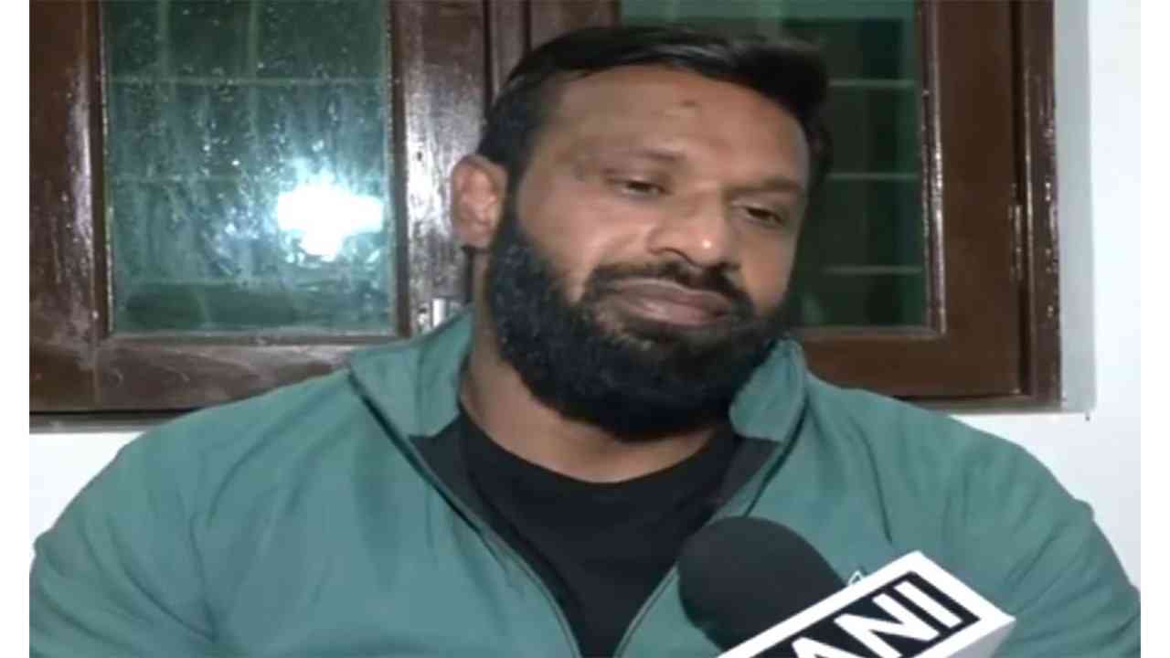 ‘बाबा’ नाम को लेकर विवाद से SC तक पहुंचा मामला, जिम मालिक मोहम्मद दीपक को मिली राहत