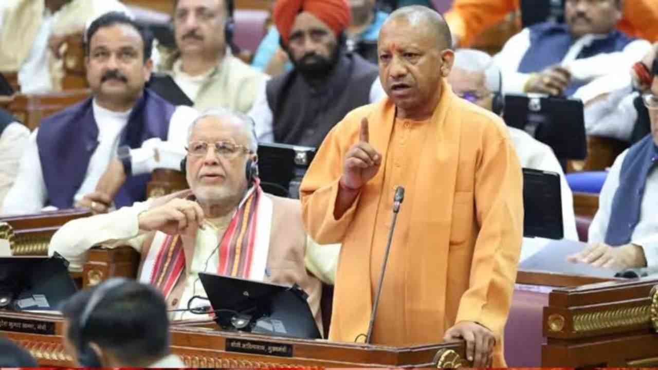 योगी सरकार ने अनुपूरक बजट में राजस्व विभाग के लिए खोला खजाना, विकास कार्यों को मिलेगी रफ्तार