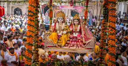 अयोध्या में शनिवार से शुरू होगा सावन झूला मेला, मणिपर्वत पर होगा भव्य झूला विहार