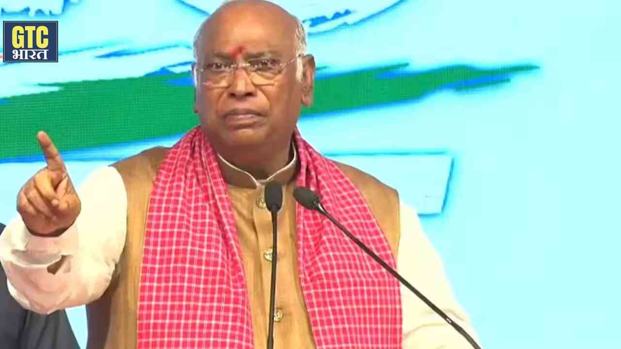 'गांधी, नेहरू, पटेल पर भी FIR करिए', वंदे मातरम विवाद पर खरगे का BJP को चैलेंज