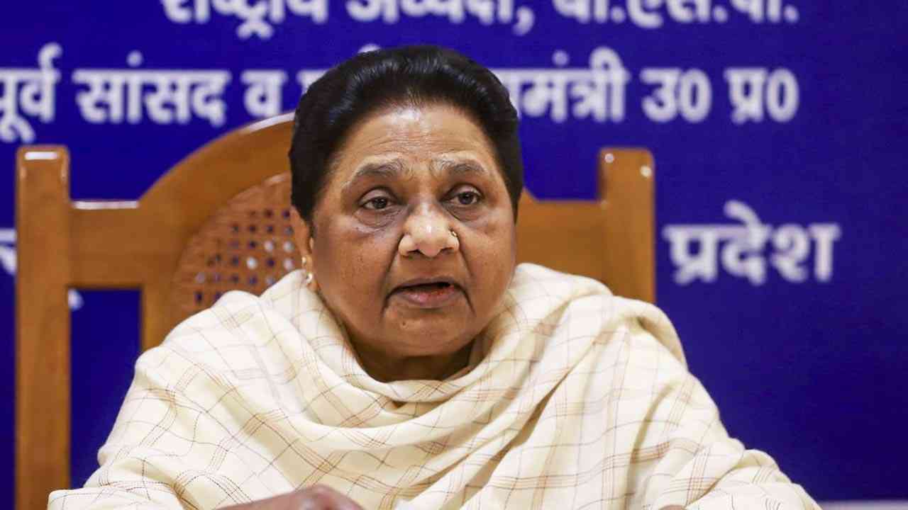 मायावती का बड़ा फैसला: UP, Punjab और Uttarakhand में अकेले चुनाव लड़ेगी BSP