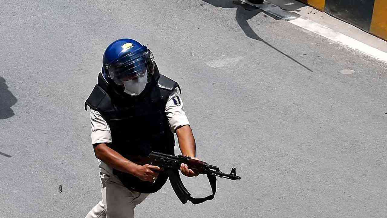 बिहार छात्र प्रदर्शन पर SC में सरकार का हलफनामा, सीवान में AK-47 फायरिंग की बात कबूली
