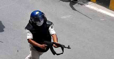 बिहार छात्र प्रदर्शन पर SC में सरकार का हलफनामा, सीवान में AK-47 फायरिंग की बात कबूली