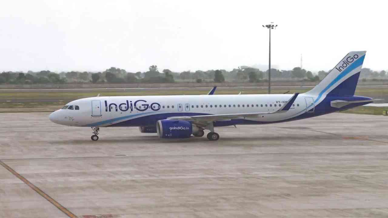 Delhi Weather: IndiGo Issues Travel Advisory, Warns of Possible Flight Delays