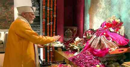 थाईलैंड में गणेश भक्ति की मिसाल, पीएम मोदी ने पंथौन थिरखानोन की कहानी बताई