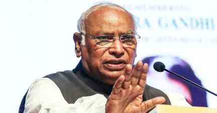 "Dictator BJP-RSS openly resorting to violence": Kharge slams BJP over Delhi Minister Parvesh Verma slapping row