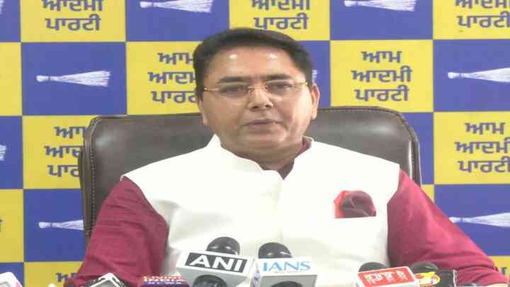 अमन अरोड़ा ने अमित शाह से पूछे चार सवाल, पंजाब में नशा तस्करी और सीमा सुरक्षा पर घेरा केंद्र
