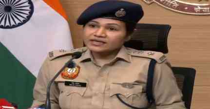 Delhi Police defend Janpath protest ban, CJP activist Dipke's detention amid security concerns, stone-pelting history