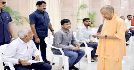 'नर सेवा-नारायण सेवा' के भाव से जनसेवा कर रही सरकार: मुख्यमंत्री