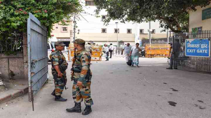 सुकेश चंद्रशेखर को भ्रष्टाचार के मामले में रिहा करने का आदेश, 7 साल से अधिक जेल में बिताए 1 साल 9 महीने