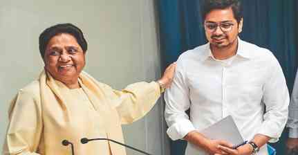 आकाश आनंद की BSP में वापसी, मायावती ने फिर सौंपी बड़ी जिम्मेदारी; ससुर के मुद्दे के बाद बदला फैसला