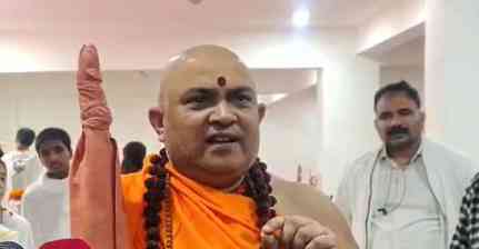 "Hindu temples are not tourist spots": Swami Jitendranand Saraswati on Sara Ali Khan's Kedarnath visit